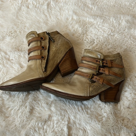 A.S.98 Airstep Strappy Buckle Pointed Toe Western Booties - Picture 3 of 10
